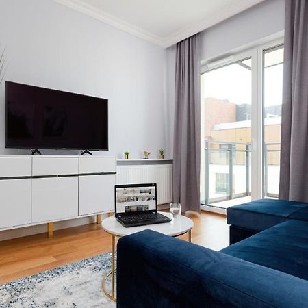 Apartament Dom Przy Okrzei By Renters Prestige Varşova Dış mekan fotoğraf