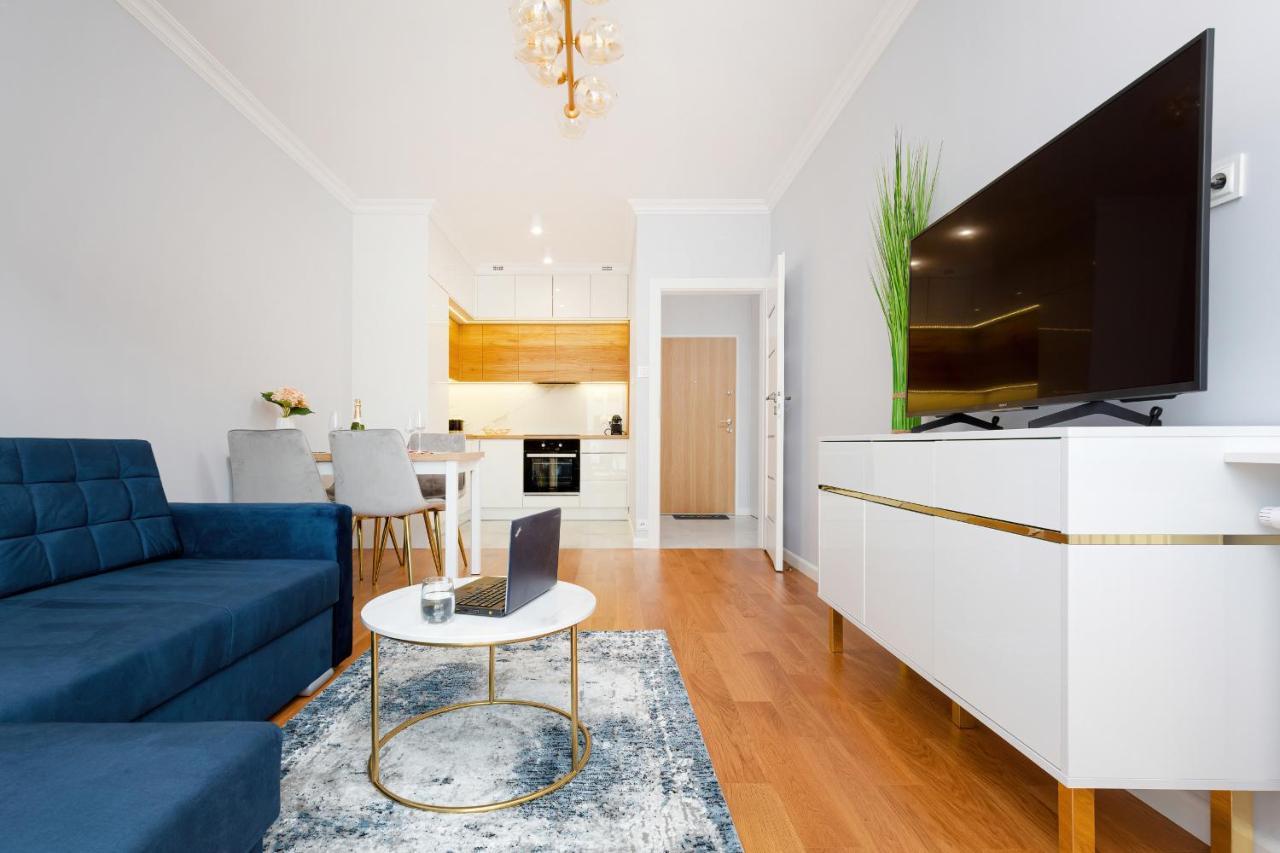Apartament Dom Przy Okrzei By Renters Prestige Varşova Dış mekan fotoğraf