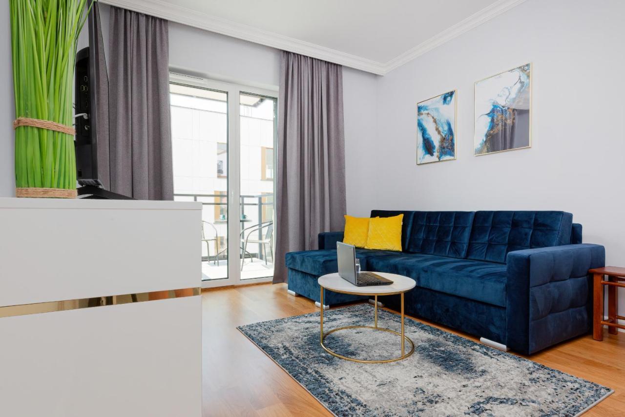 Apartament Dom Przy Okrzei By Renters Prestige Varşova Dış mekan fotoğraf