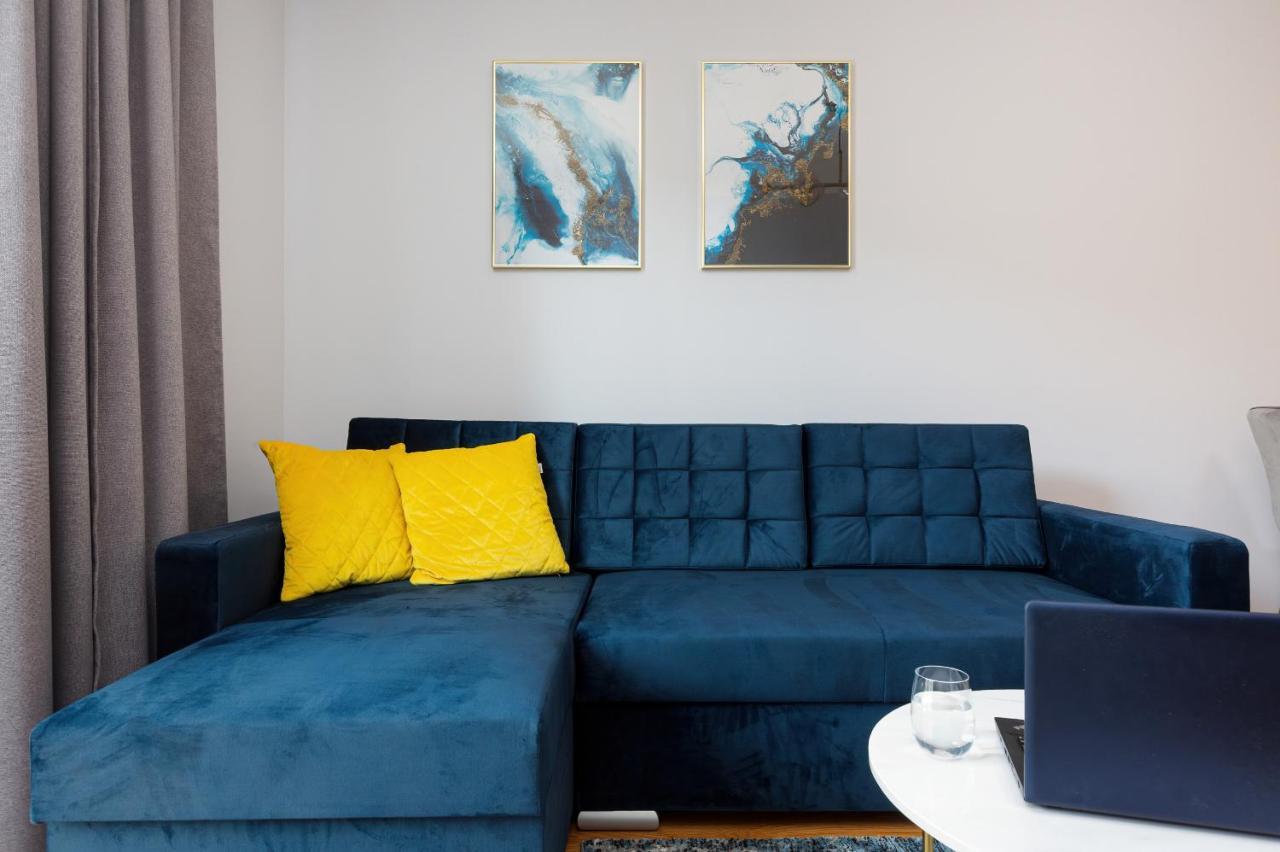 Apartament Dom Przy Okrzei By Renters Prestige Varşova Dış mekan fotoğraf
